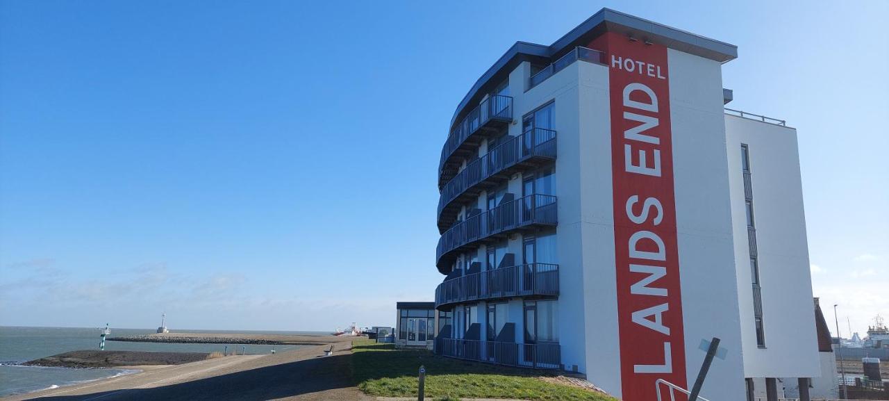 Staying In the Dutch Coast: 15 Resort Hotels Compared