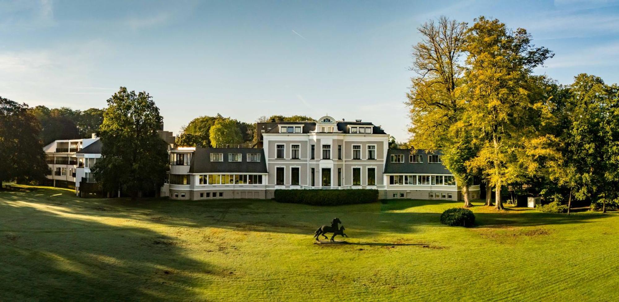 Staying in Netherlands: 13 Family Hotels Compared